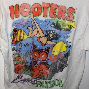 Hooters Beach Patrol Graphic Tee